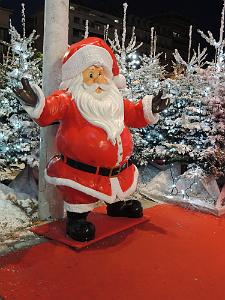 59 Toulon  le Pere Noel Place de la Liberte